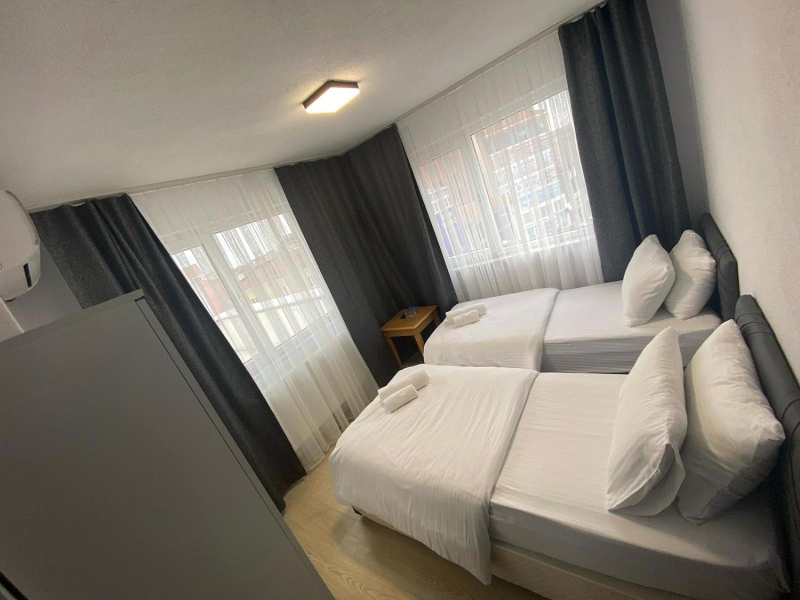 Safir Hotels Corlu Exterior photo