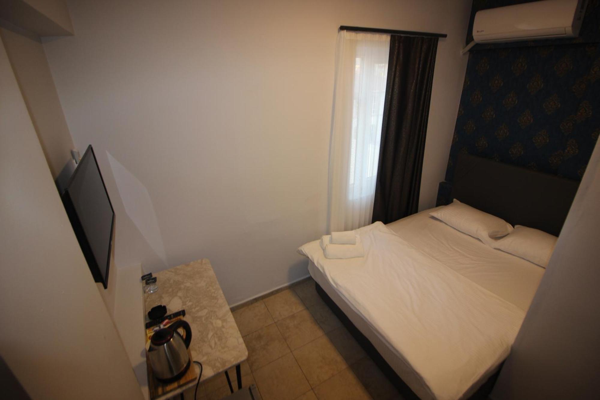 Safir Hotels Corlu Exterior photo