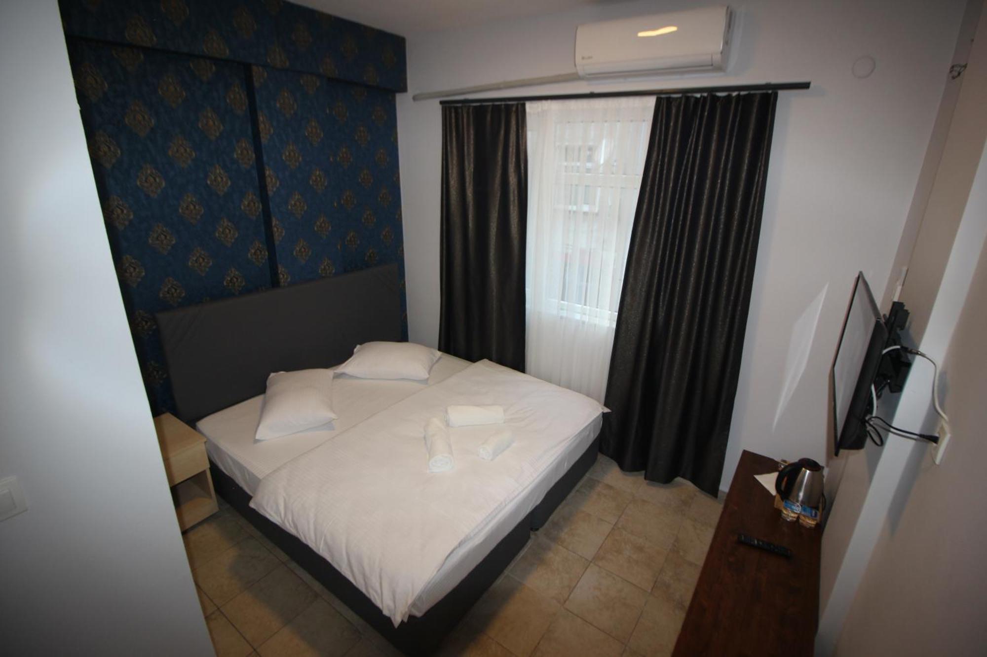 Safir Hotels Corlu Exterior photo